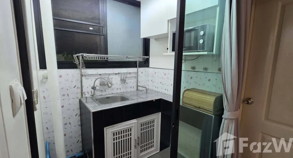 For rent 2 bedrooms condo in Bang Na, Bangkok