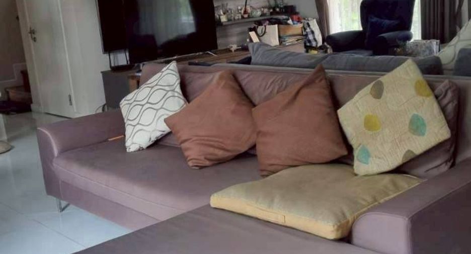 For sale 4 bedrooms house in Bang Phli, Samut Prakan