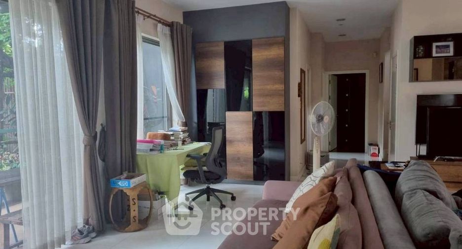 For sale 4 bedrooms house in Bang Phli, Samut Prakan