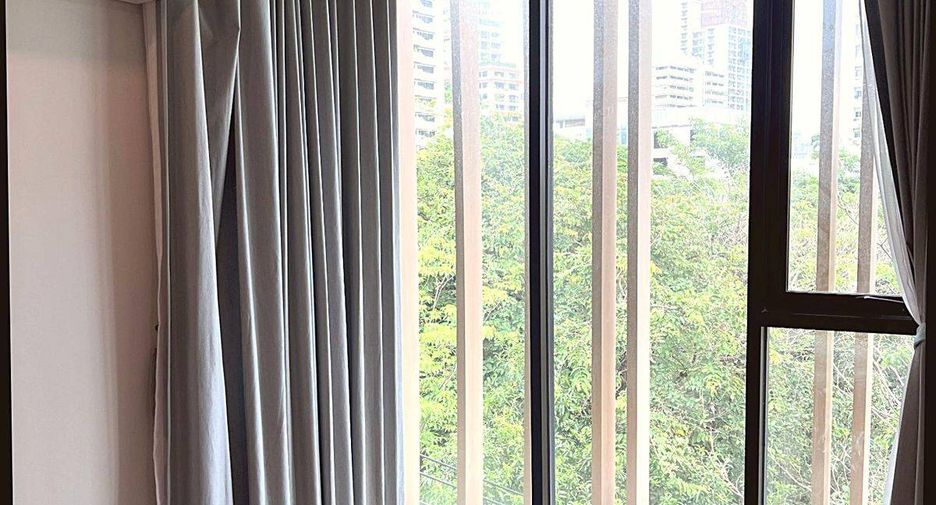 À vendre 2 chambres condo à Watthana, Bangkok