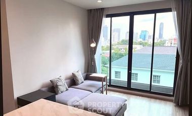 À vendre 2 chambres condo à Watthana, Bangkok