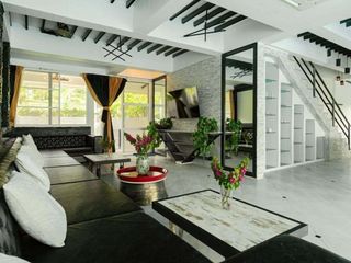 À vendre 4 chambres villa à Mueang Phuket, Phuket