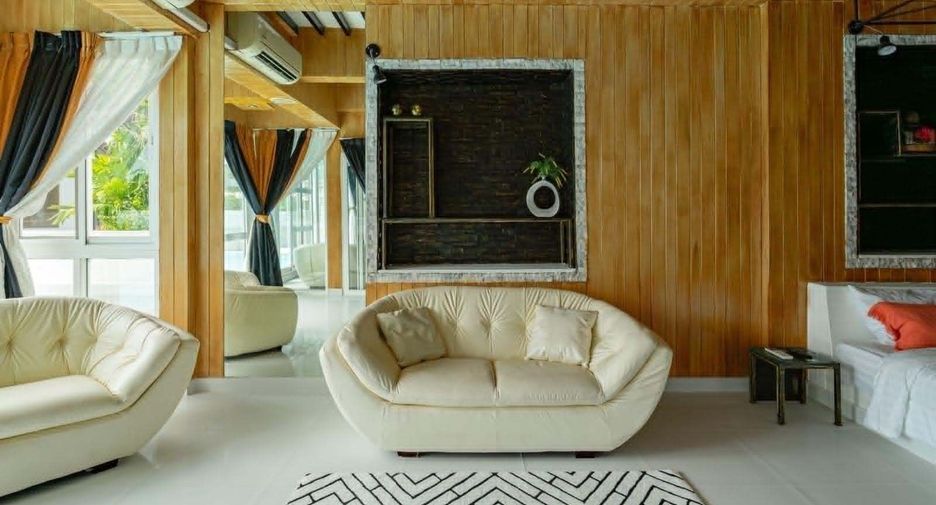 Villa en venta de 4 habitaciones en Mueang Phuket, Phuket