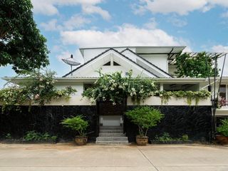 À vendre 4 chambres villa à Mueang Phuket, Phuket