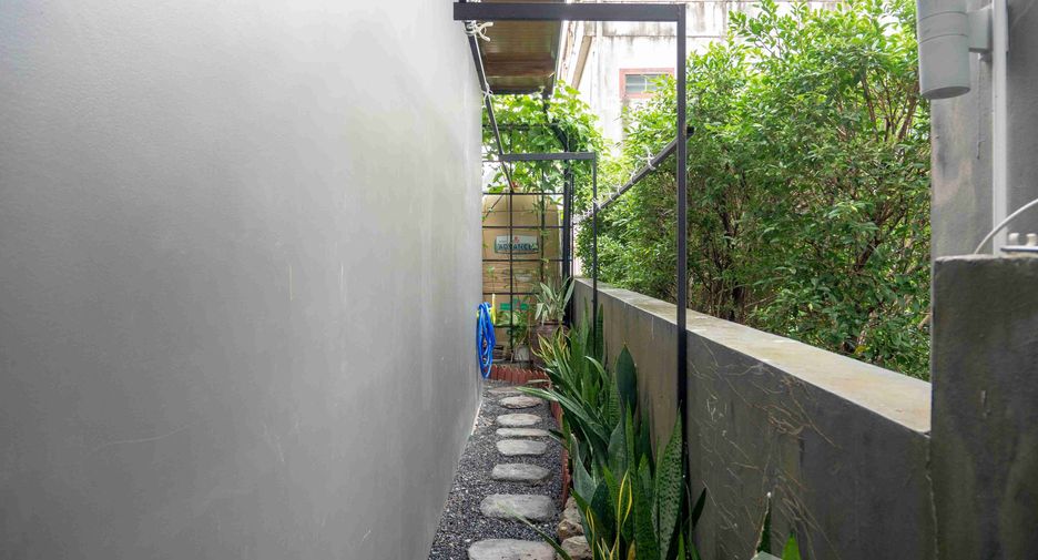 For sale and for rent 2 bedrooms house in Mueang Phuket, Phuket