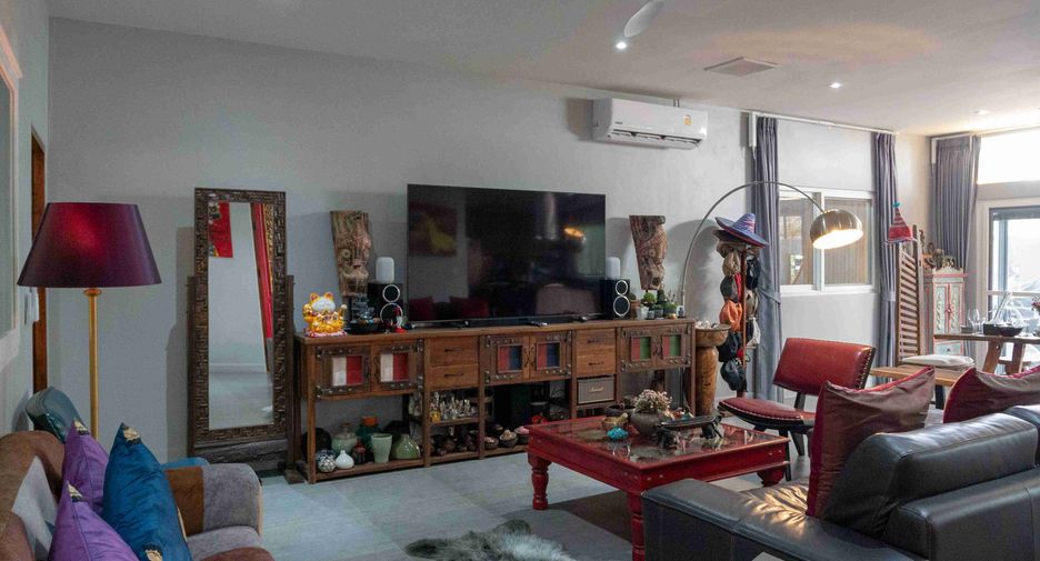For sale and for rent 2 bedrooms house in Mueang Phuket, Phuket