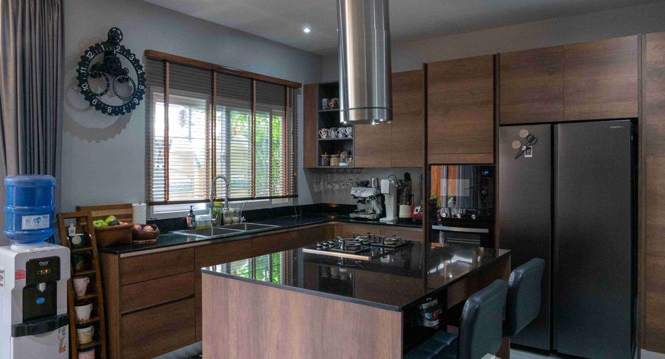 For sale and for rent 2 bedrooms house in Mueang Phuket, Phuket