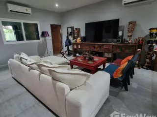 ขาย และ ให้เช่า 2 ห้องนอน บ้านเดี่ยว ใน เมืองภูเก็ต, ภูเก็ต