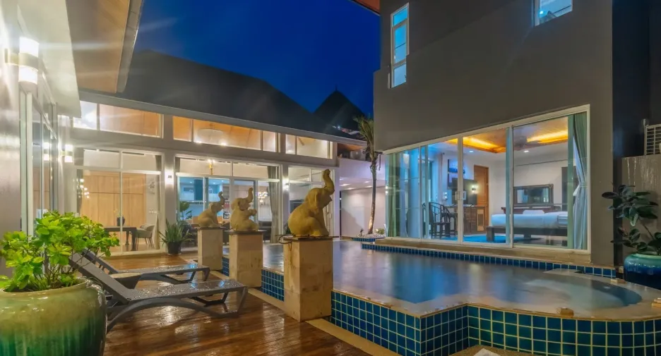 For rent 5 ベッドルーム villa in Mueang Phuket, Phuket