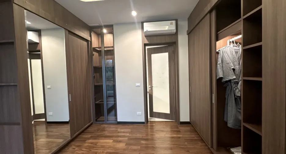 Villa zum Kauf mit 3 Zimmer in Kathu, Phuket