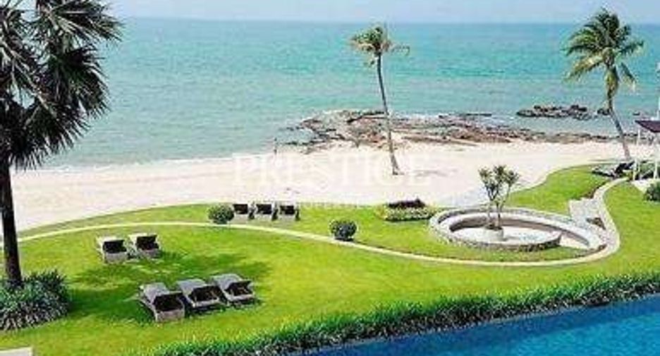 For rent 2 bedrooms condo in North Pattaya, Pattaya