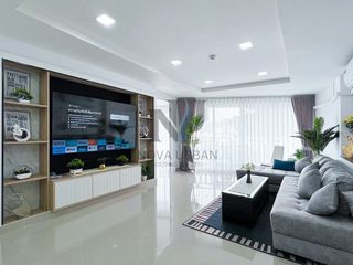 Condo en alquiler y en venta de 3 habitaciones en Bang Lamung, Chonburi