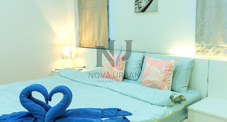 For rent 4 bedrooms villa in East Pattaya, Pattaya