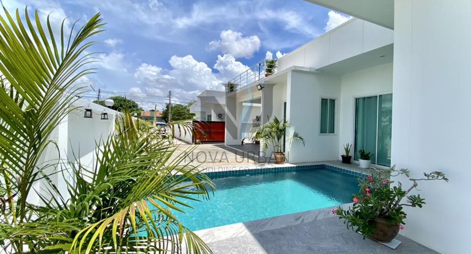 For rent and for sale 3 bedrooms villa in East Pattaya, Pattaya