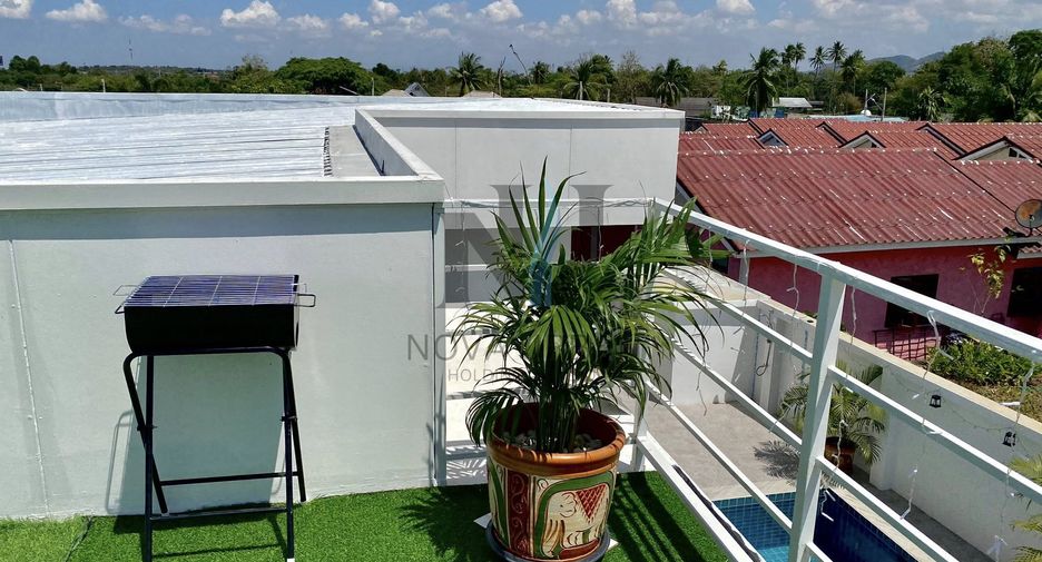For rent and for sale 3 bedrooms villa in East Pattaya, Pattaya