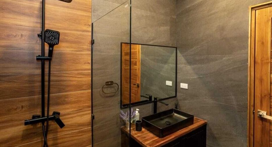 For sale 3 bedrooms villa in Ko Samui, Surat Thani
