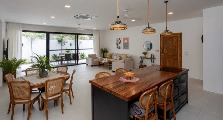 For sale 3 bedrooms villa in Ko Samui, Surat Thani
