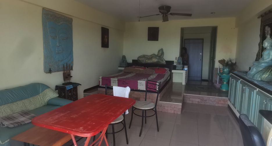 Wohnung zum Kauf und zur Miete mit Studio in Bang Lamung, Chonburi