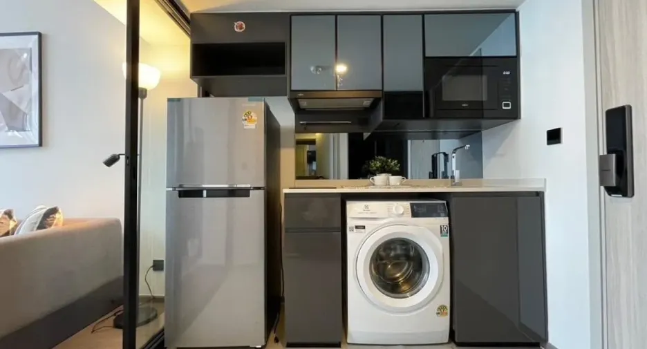 À louer 1 chambre condo à Bang Rak, Bangkok