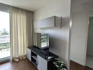 For rent 2 bedrooms condo in Thon Buri, Bangkok