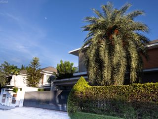 For sale 5 bedrooms house in Lat Krabang, Bangkok