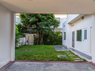 For sale 5 bedrooms house in Lat Krabang, Bangkok