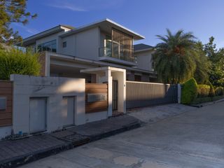 For sale 5 bedrooms house in Lat Krabang, Bangkok