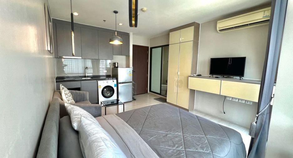 For rent studio condo in Huai Khwang, Bangkok