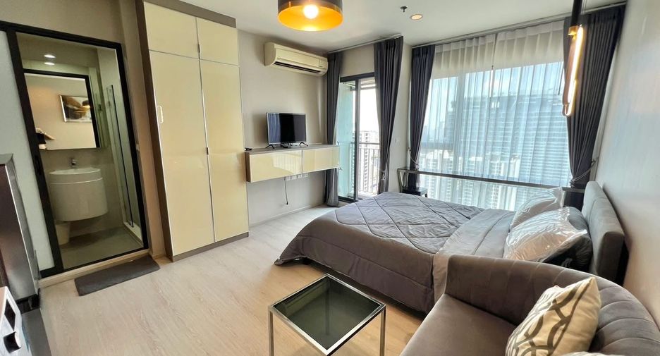 For rent studio condo in Huai Khwang, Bangkok