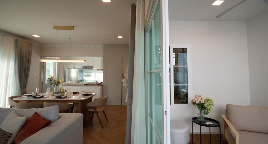 Haus zur Miete mit 3 Zimmer in Bang Phli, Samut Prakan