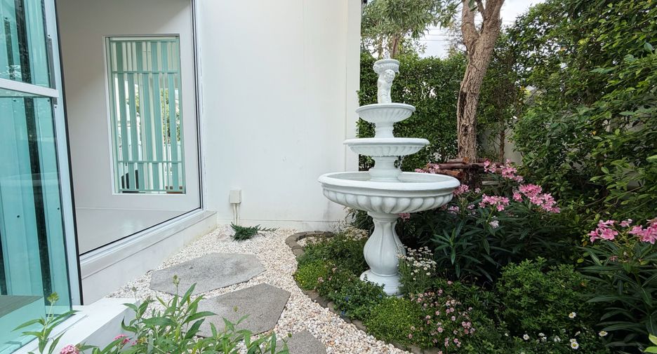 Haus zur Miete mit 3 Zimmer in Bang Phli, Samut Prakan