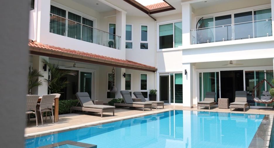 À vendre 4 chambres villa à South Pattaya, Pattaya
