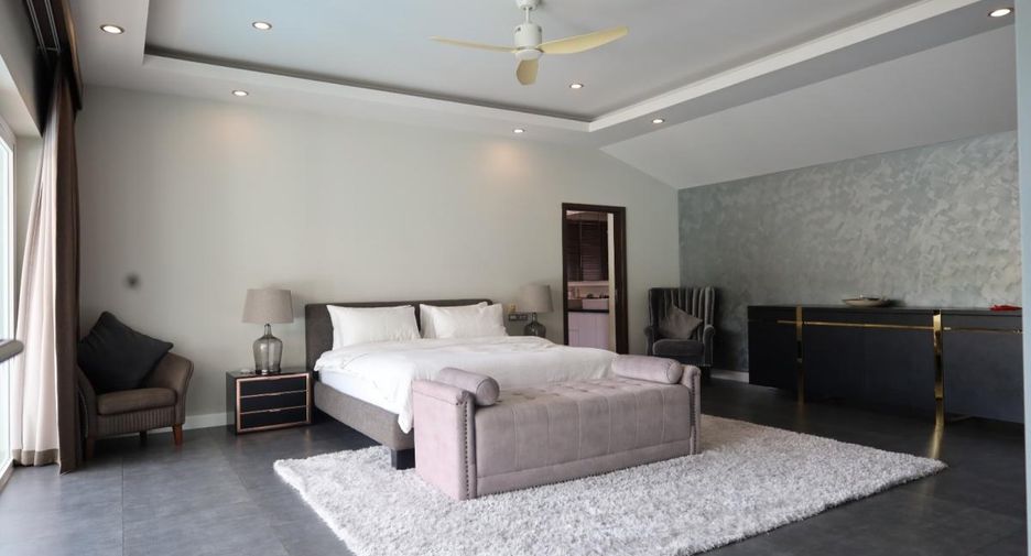 À vendre 4 chambres villa à South Pattaya, Pattaya