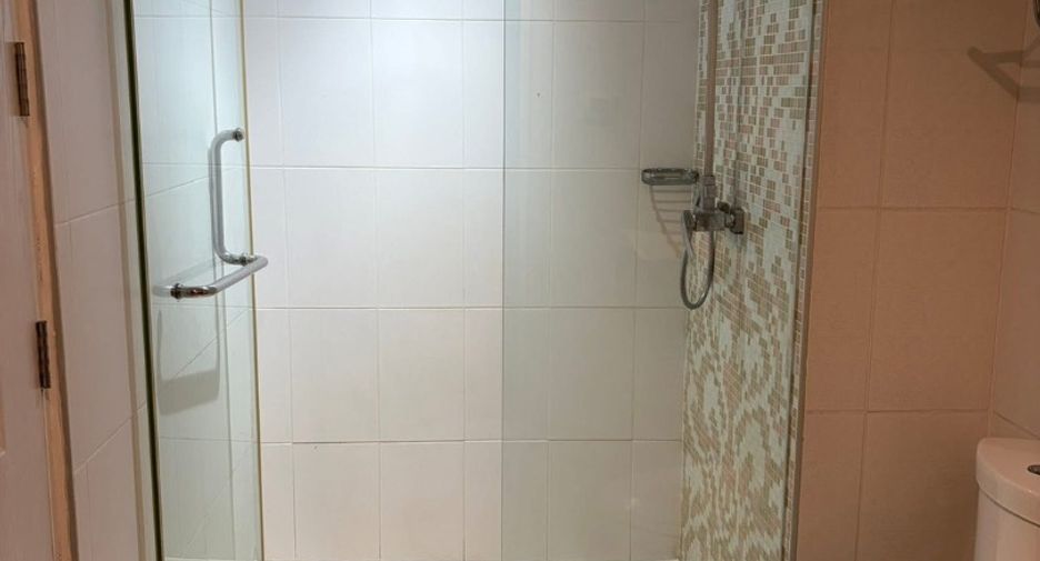 For rent 1 bed condo in Pratumnak, Pattaya