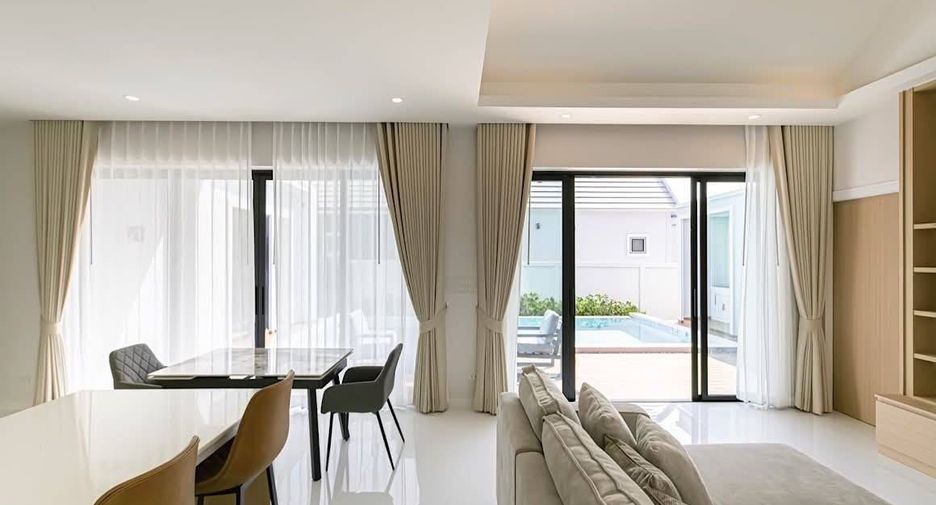 For rent 3 bedrooms villa in Hua Hin, Prachuap Khiri Khan