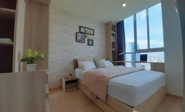 Condo en alquiler de 1 habitaciones en Huai Khwang, Bangkok