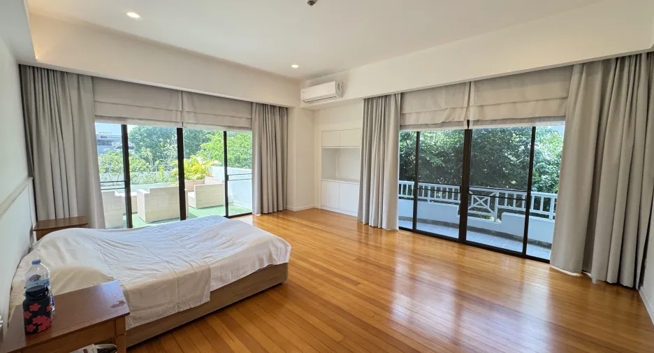 Apartment zur Miete mit 3 Zimmer in Watthana, Bangkok