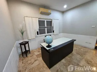 For rent 3 bedrooms house in Mueang Chiang Mai, Chiang Mai