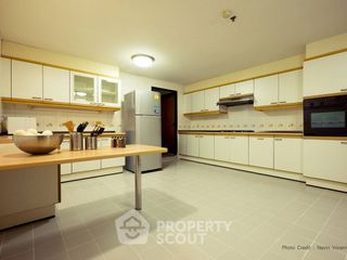 Apartment zur Miete mit 3 Zimmer in Watthana, Bangkok