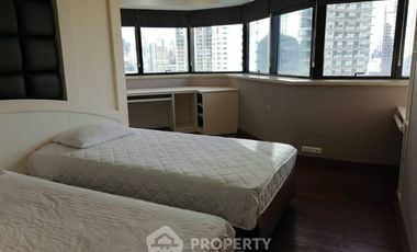 À louer 3 chambres condo à Khlong Toei, Bangkok