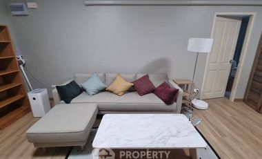 For rent 1 bed condo in Watthana, Bangkok