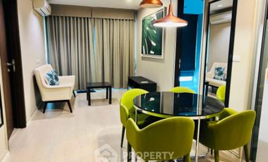For rent 2 bedrooms condo in Sathon, Bangkok