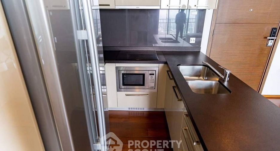 Аренда 2 спальни кондо в Щаттхана, Бангкок