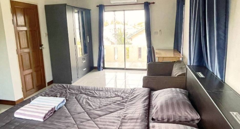 Haus zur Miete mit 3 Zimmer in Bang Lamung, Chonburi
