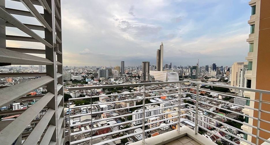 For rent 1 bed condo in Khlong San, Bangkok