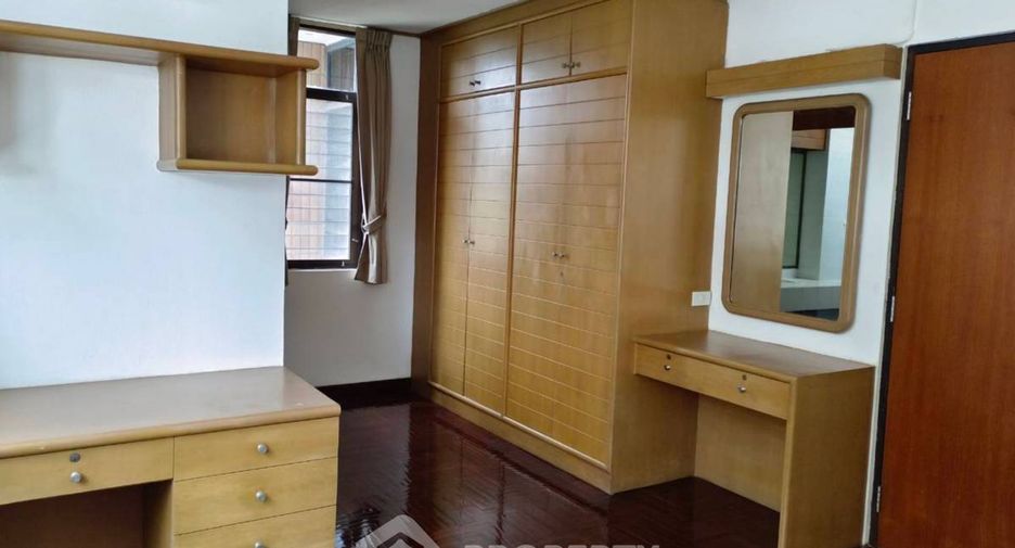 For rent 3 ベッドルーム apartment in Watthana, Bangkok