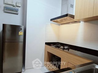 For rent 3 bedrooms townhouse in Lat Krabang, Bangkok