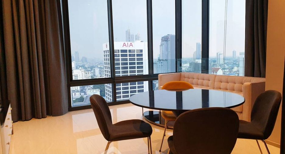 Condo en alquiler de 2 habitaciones en Bang Rak, Bangkok