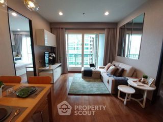 À louer 2 chambres condo à Pathum Wan, Bangkok