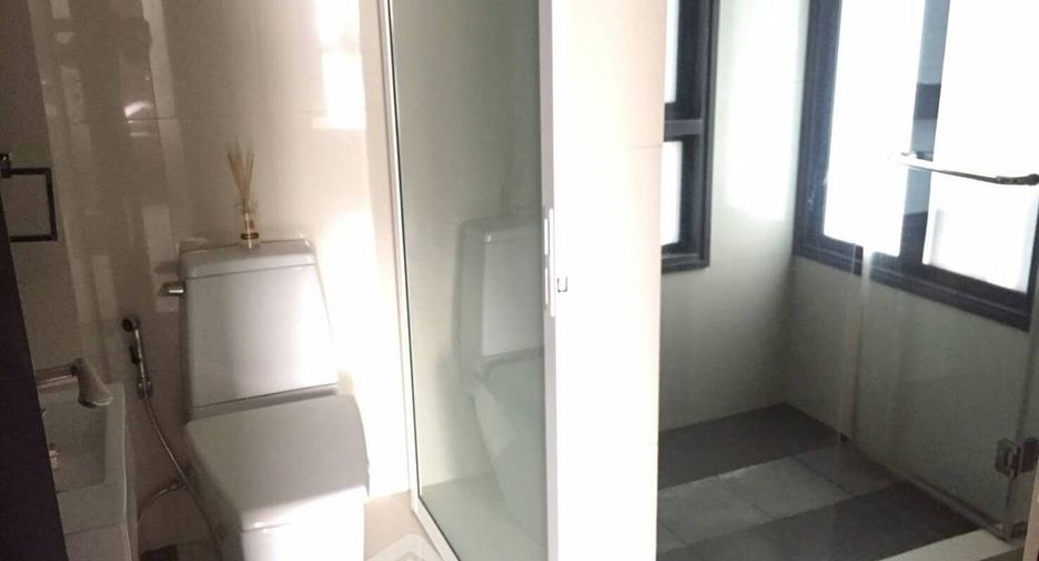 Wohnung zur Miete mit 2 Zimmer in Khlong Toei, Bangkok